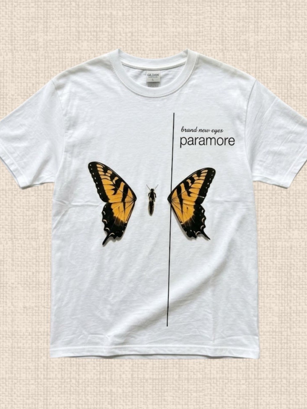 Gildan White Paramore T-Shirt